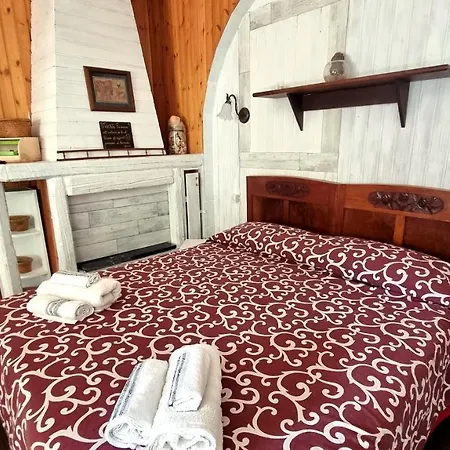 Sunset Valley Village Apartment *